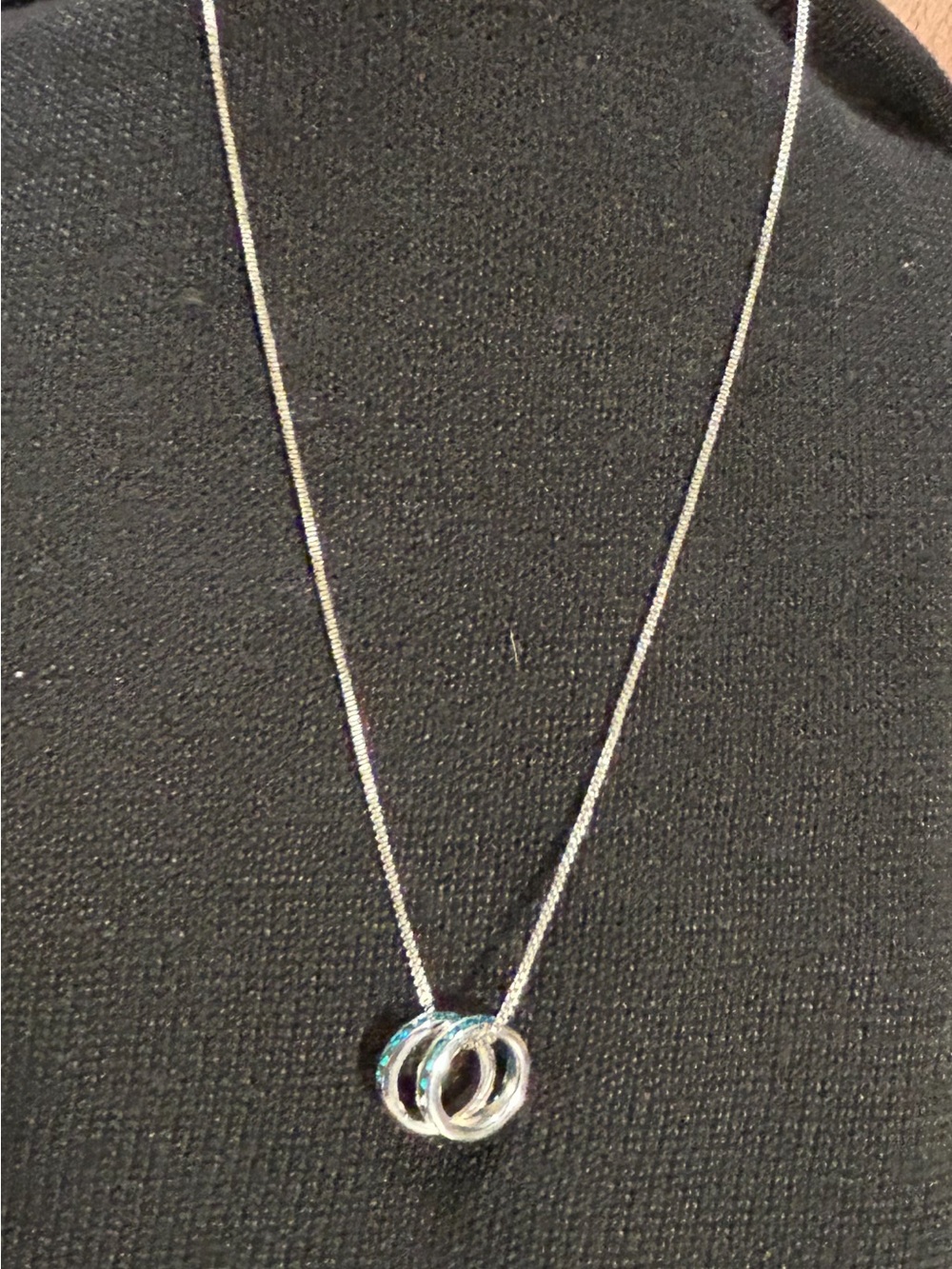 Delicate Silver Double Ring Pendant Necklace - Women Jewelry